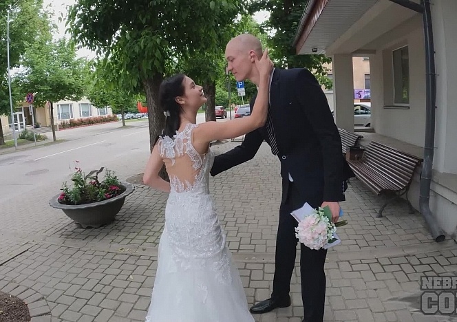 040423_matty18_getting_married_and_going_home_to_get_fucked_by_her_new_husband_creampie_ending