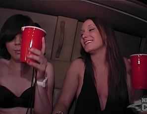 042209_naked_on_spring_break_long_limo_ride_with_hot_sorority_exhibitionist_girls