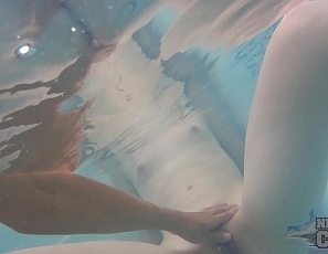 051923_pov_lesbian_afternoon_miss_pussycat_playing_with_matty_in_jacuzzi_underwater_finishing_inthe_sauna