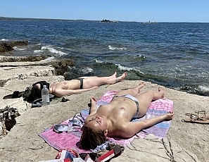 062422_on_vacation_with_4_hot_instagram_models_sunbathing_in_the_nude_adriana_sammy_miss_pussycat_and_rebeka_ruby