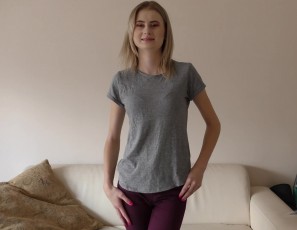 072018_19yo_teen_spinner_sera_ann_first_time_ever_video_nervous_teen_masturbation