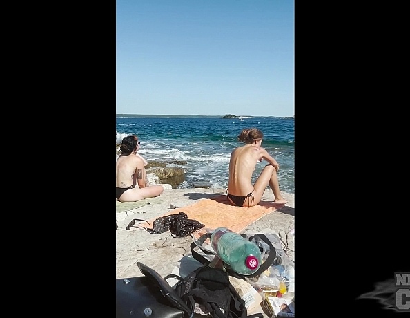 090922_cherry_spending_the_day_on_topless_beach_with_friends_selfie_masturbating_at_night
