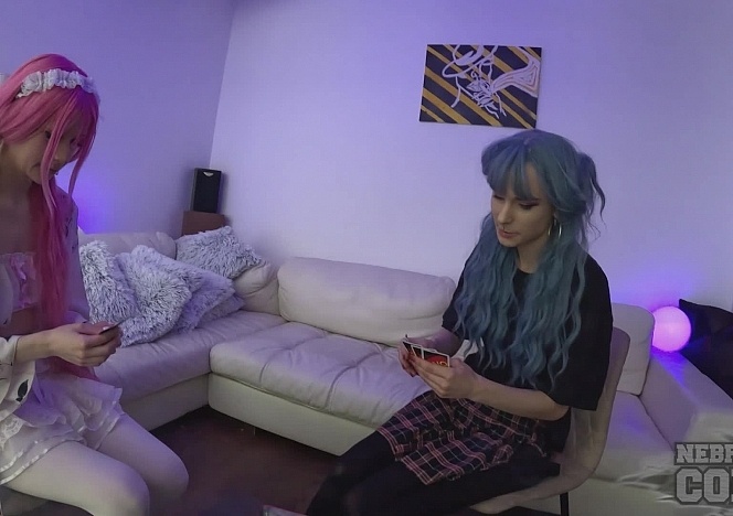 091925_hot_models_poppy_plays_strip_poker_with_lily_angelic_until_both_are_fully_nude