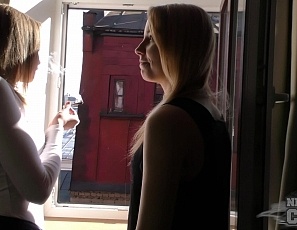 101117_blonde_spinner_sarah_lets_her_new_friend_candlice_eat_out_her_box_first_time_lesbian_experimentation
