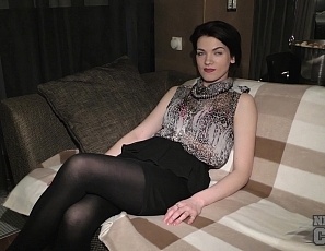101915_really_hot_new_model_25yo_sonja_first_time_video_on_the_casting_couch