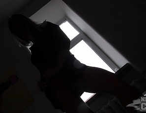 122117_angelica_stretching_out_her_dripping_wet_pussy_with_inflatable_dildo_maximum_penetration